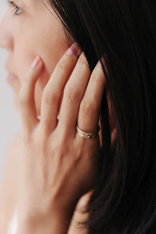 Victoria Cunningham - Medium Flakes Band