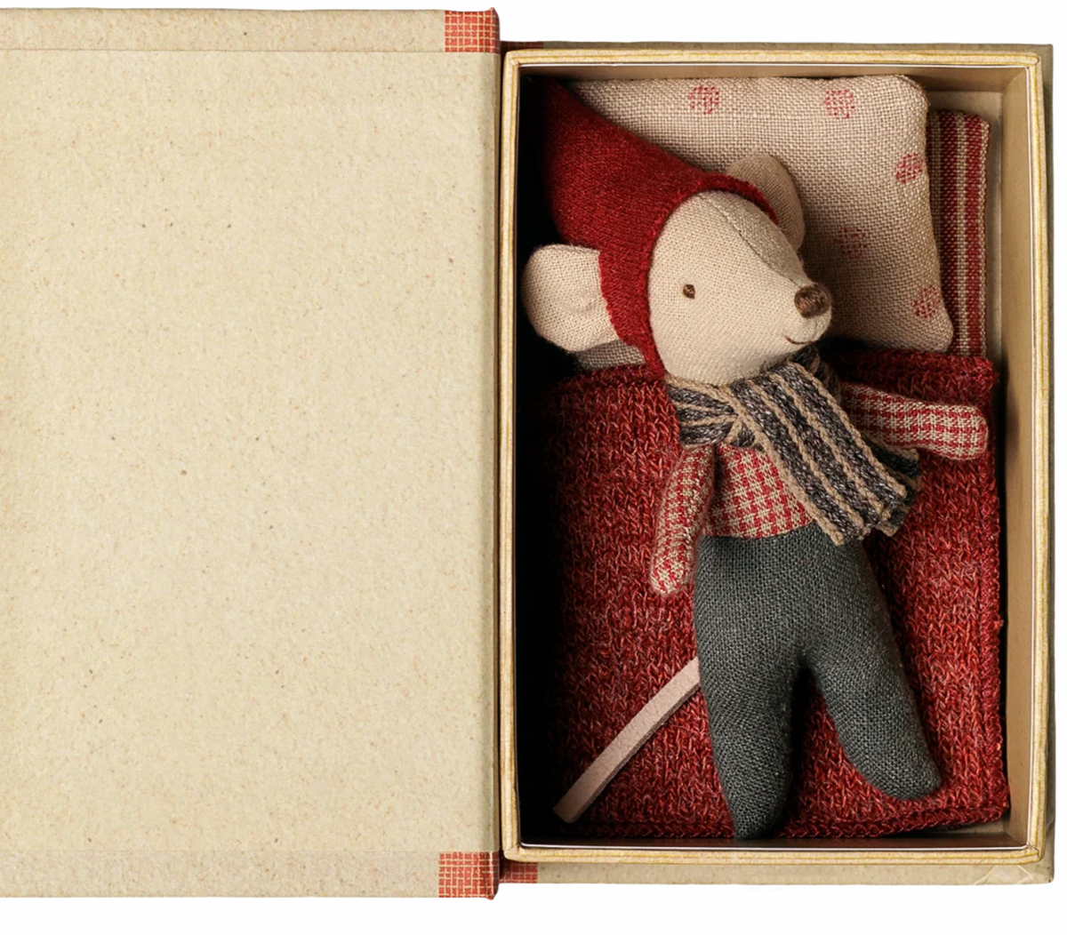 Christmas mouse, Baby in book