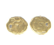 Victoria Cunningham - Medium Gold Flake Earring with Diamond