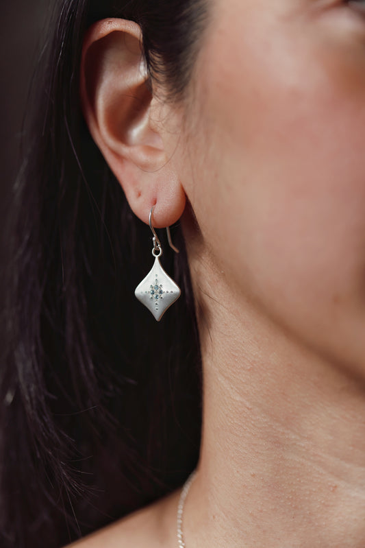 Adel Chefridi - Silver Night Earrings in Aquamarine