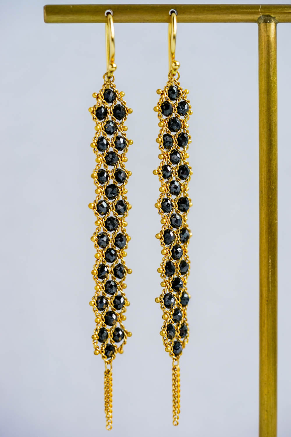 Amáli - Woven Black Diamond Textile Earrings