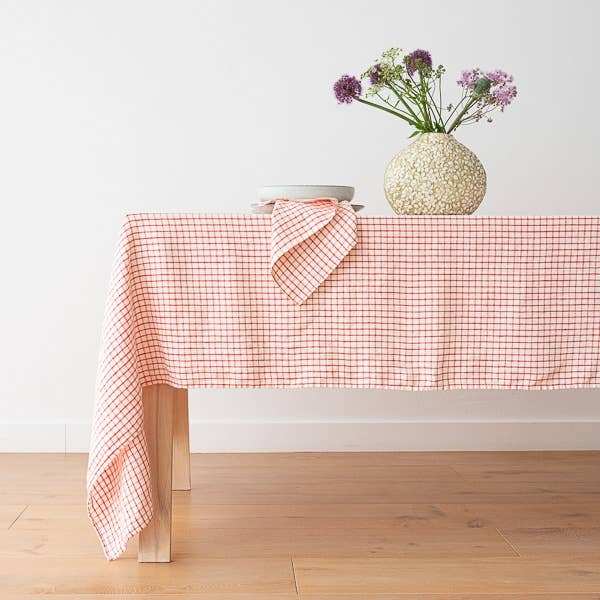 Linen Me Napkin Graphic Check Off White Red