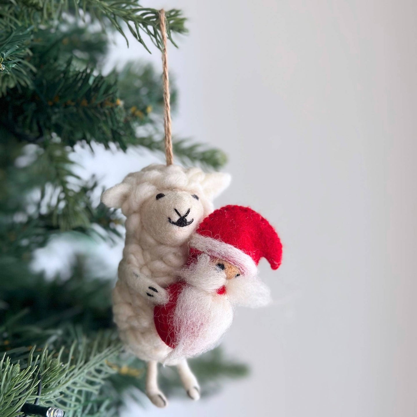 Felt Sheep Ornament Set – Holiday Holding Collection