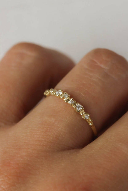 Solid Gold Isla Ring - Ocean Inspired Diamond Band