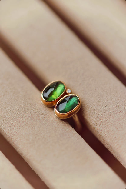 Jamie Joseph Double Oval Green Tourmaline with diamond Size 7