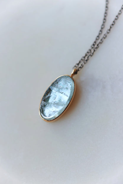 Jamie Joseph - Oval Surface Cut Aquamarine Necklace w/ diamond - 18"