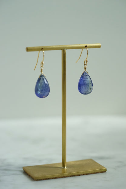 Rock Stella - Tanzanite small drops on solid 14K gold shepherd hook wires