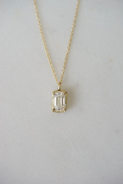 Robin Haley - 14ky gold 1 carat Lab Grown Diamond Necklace