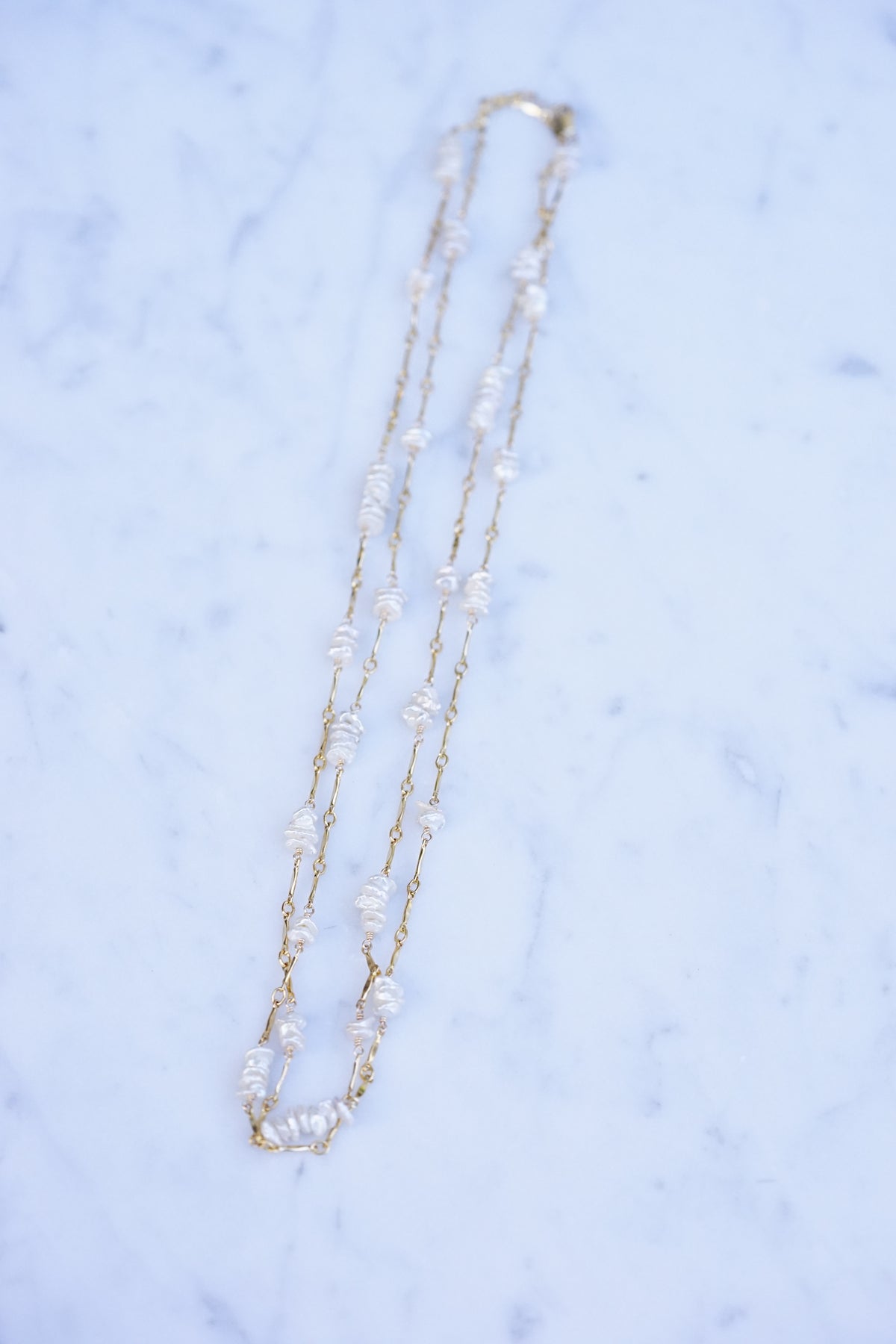 Dana Kellin - Pearl/Chain Necklace