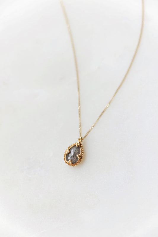 Amáli - One of a Kind Diamond Necklace