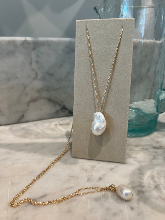 Rock Stella - Freshwater Cultured Pearl with 2nd pearl ballast necklace 14K gold fill chain