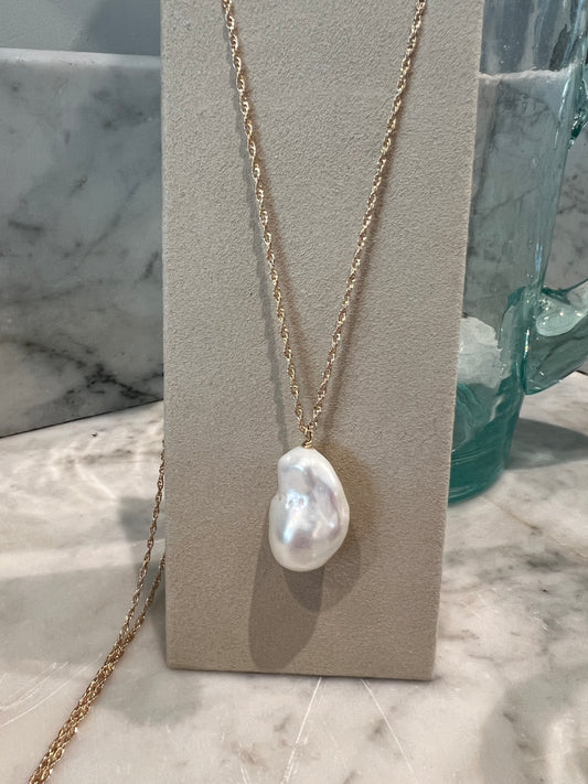 Rock Stella - Freshwater Cultured Pearl with 2nd pearl ballast necklace 14K gold fill chain