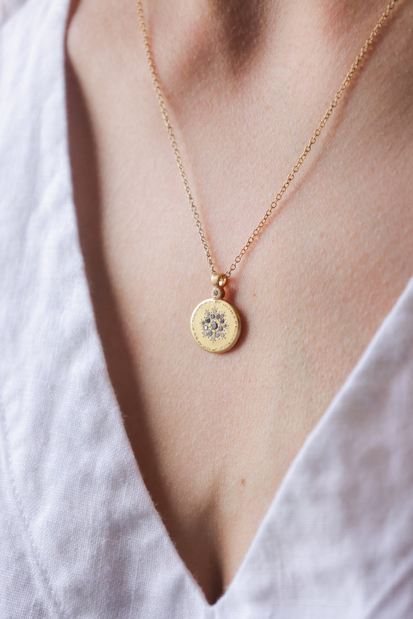 Adel Chefridi - High Tide Pendant - 18ky gold with champagne diamonds