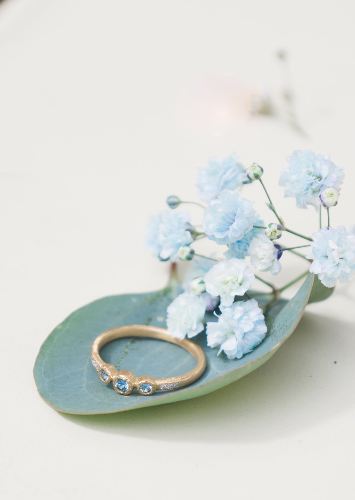 Yasuko Azuma - 3 bezel 18ky Montana Blue Sapphire Ring - size 6.5