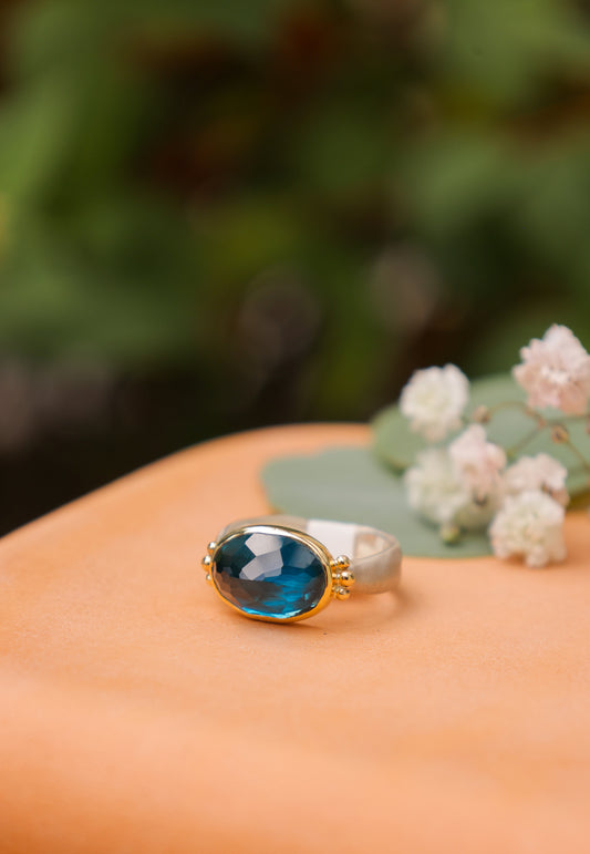 7.8ct London Blue Topaz Ring in 14k bezel and sterling Sea Kelp