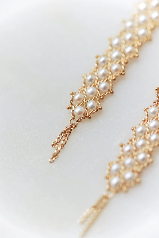 Amáli - Long Textile Freshwater Pearl Earrings
