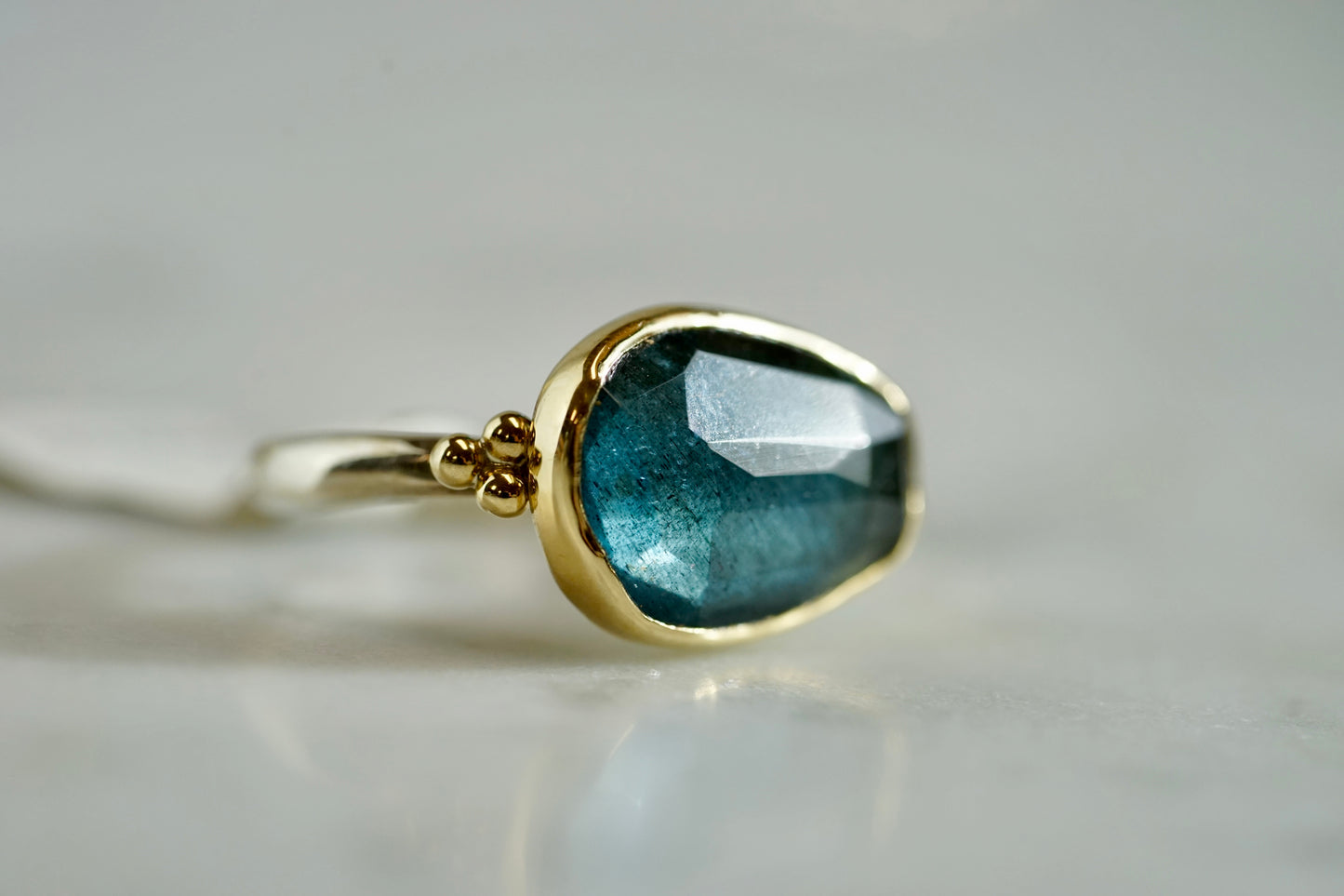 4.75ct Moss Aquamarine Ring in 14k bezel and sterling seagrass band with beads - size 7.5