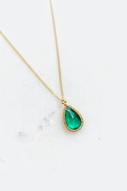 Amáli - One of a Kind Emerald Necklace