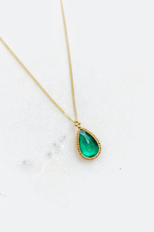 Amáli - One of a Kind Emerald Necklace