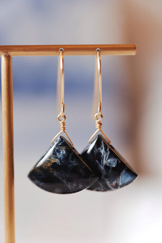 Rock Stella - Pietersite fans on hammered gold-fill simple wires RSE18