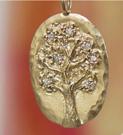 Victoria Cunningham - 14k Oval Tree of Life Necklace