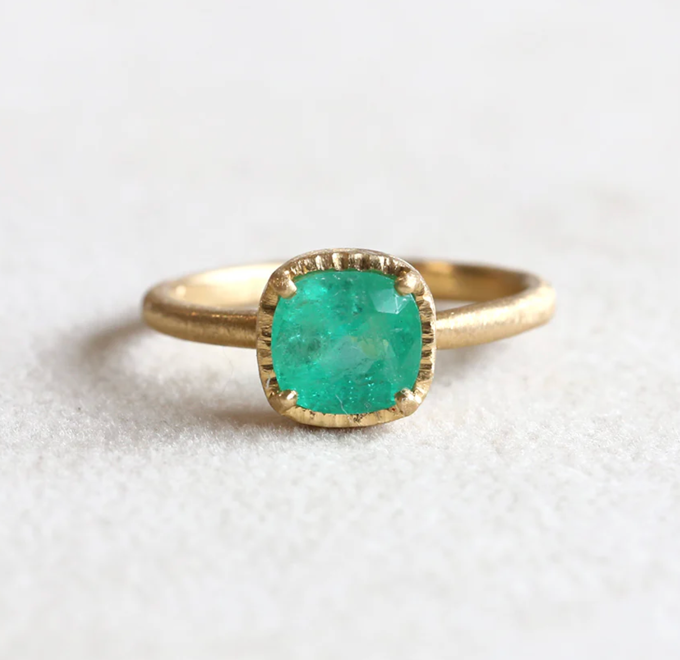 Yasuko Azuma - 1.27ct Columbian Emerald Ring