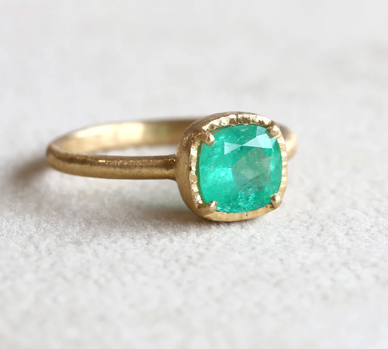 Yasuko Azuma - 1.27ct Columbian Emerald Ring