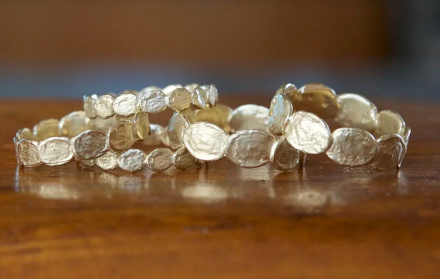Victoria Cunningham - Medium Flakes Band - Size 7