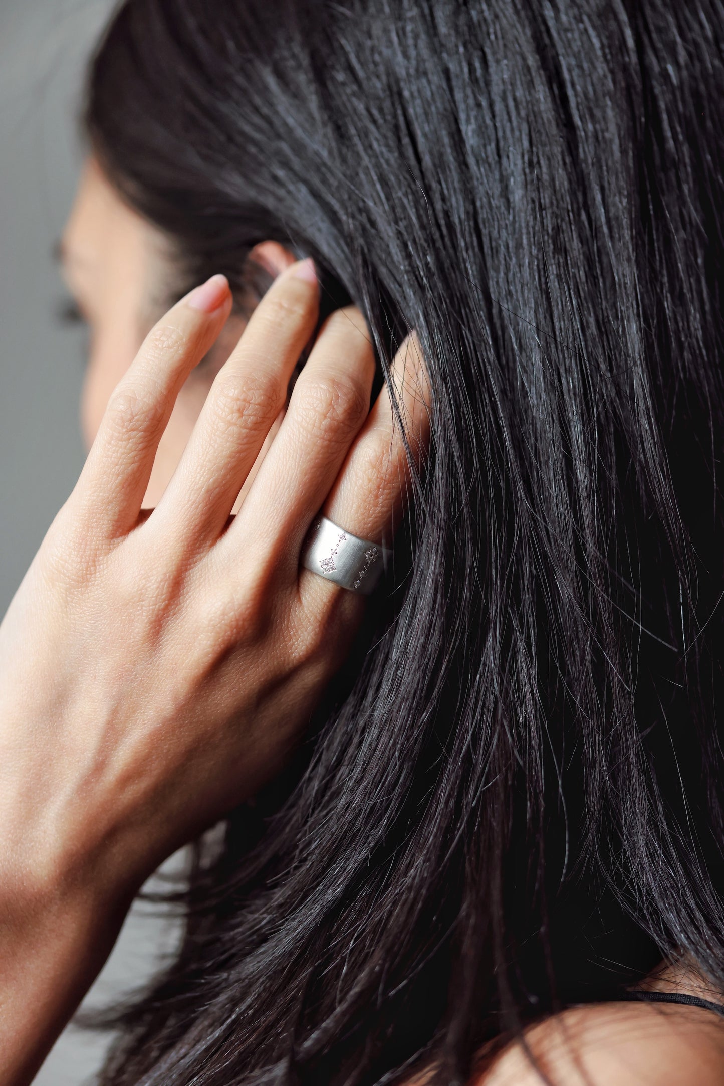 Adel Chefridi - Silver Shooting Star Band in Diamond Ring