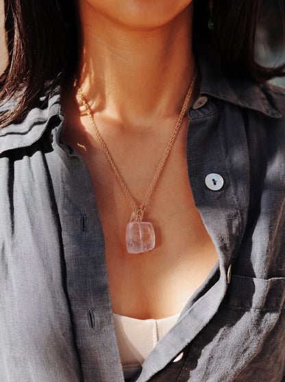 Rock Stella - Kunzite square drop ballast necklace