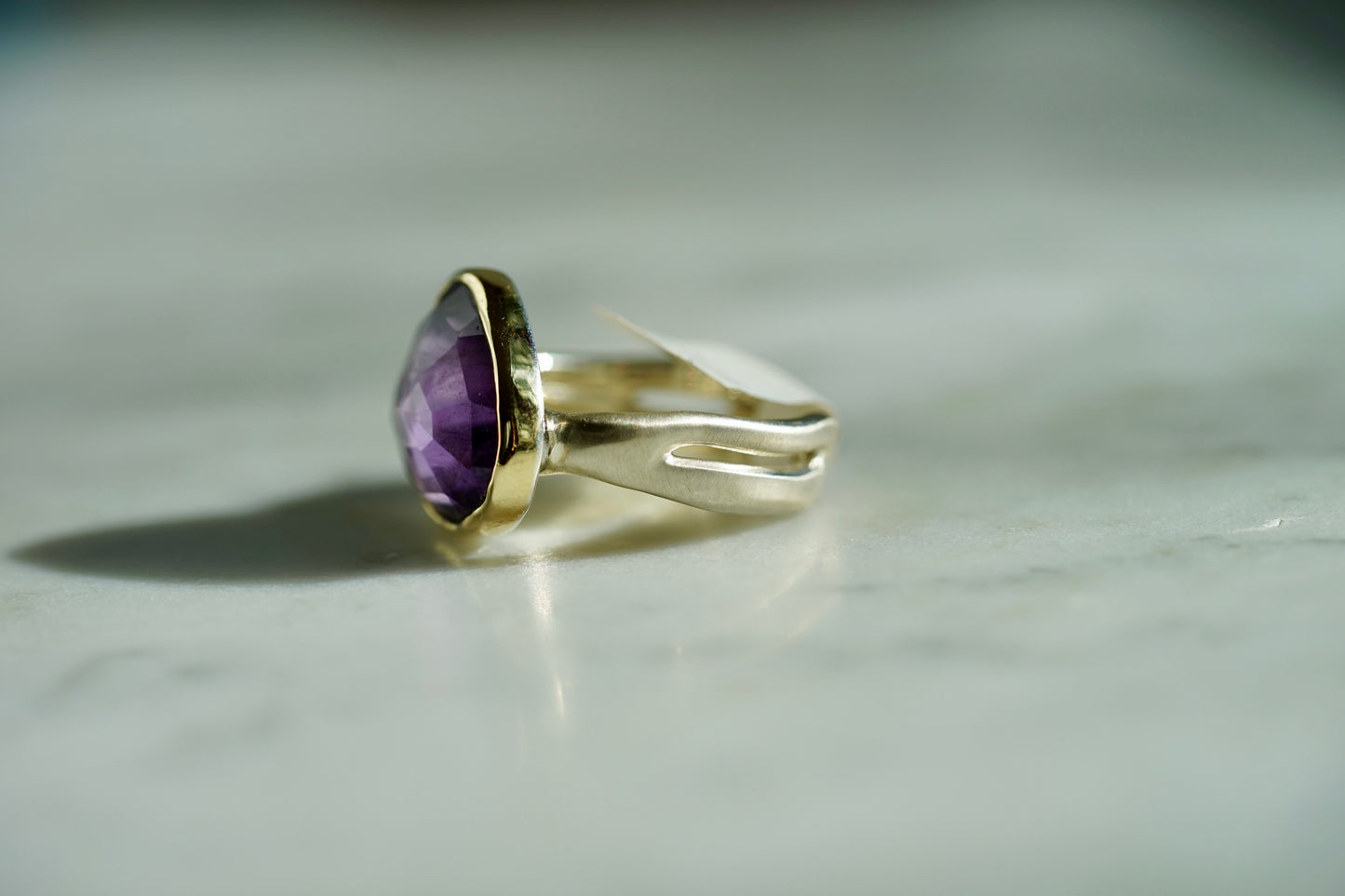 7.72ct Amethyst ring w/ 14k bezel and sterling sea kelp band - size 8