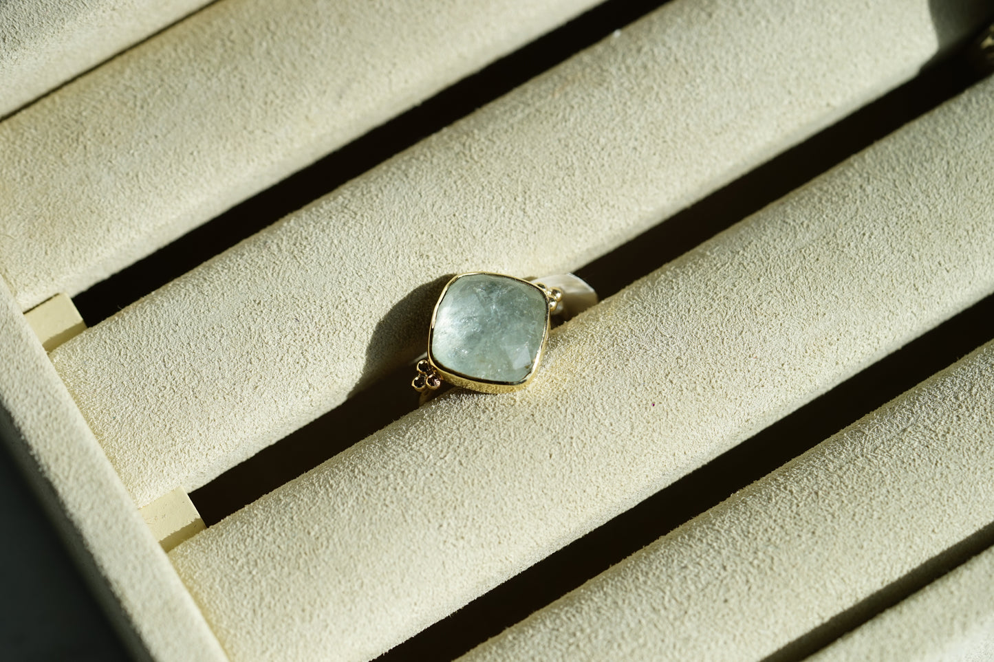 6.5ct Aquamarine Nestle ring w/ 14k bezel and sterling band - size 7