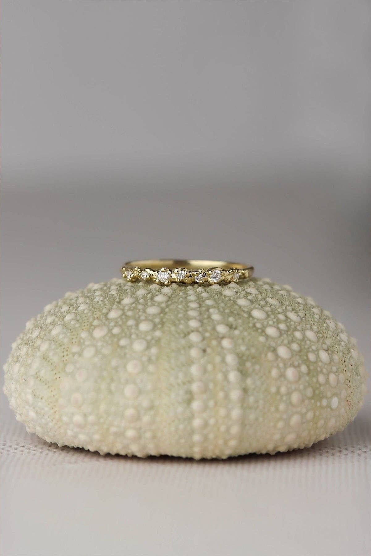 Solid Gold Isla Ring - Ocean Inspired Diamond Band